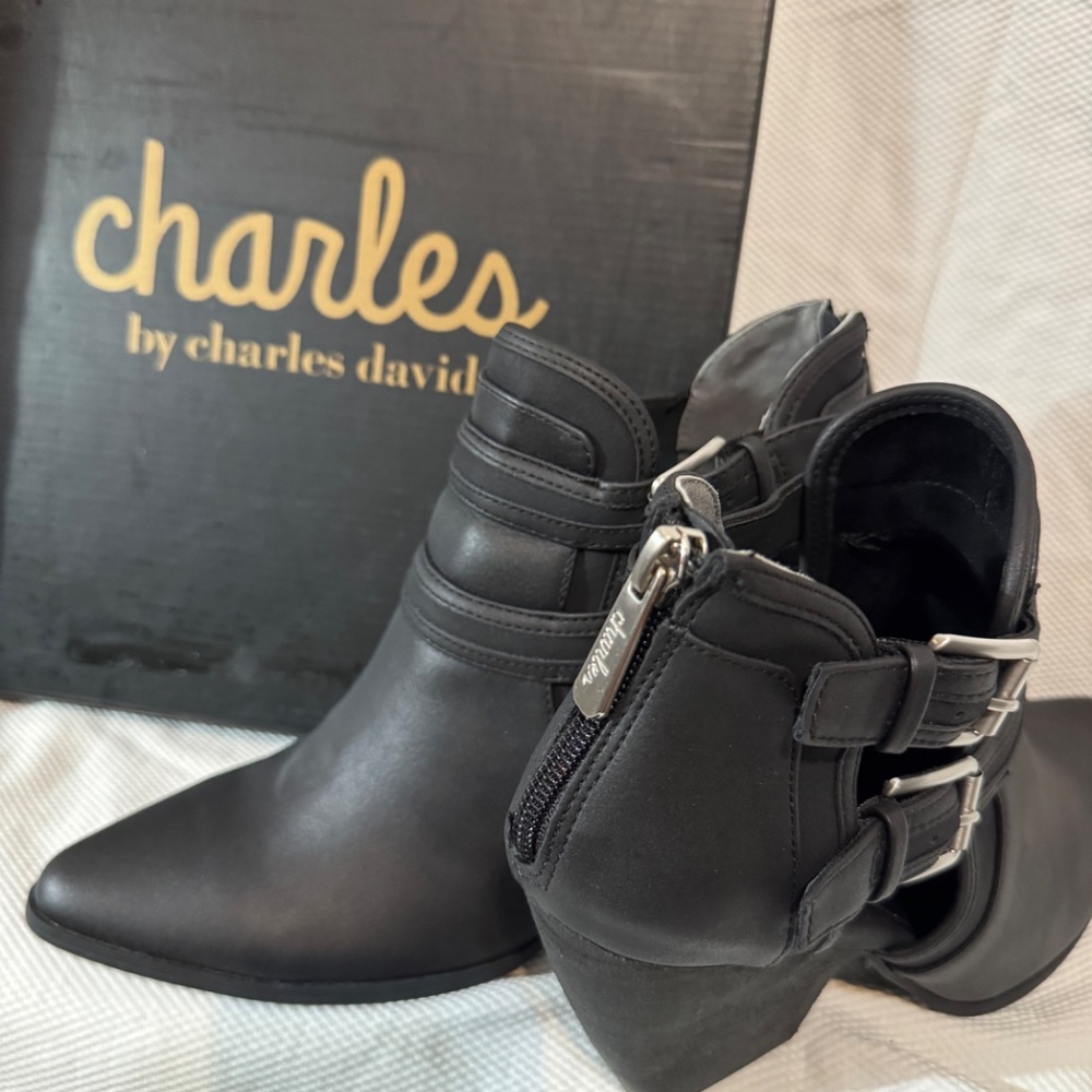 Boots - Picture 2 of 2